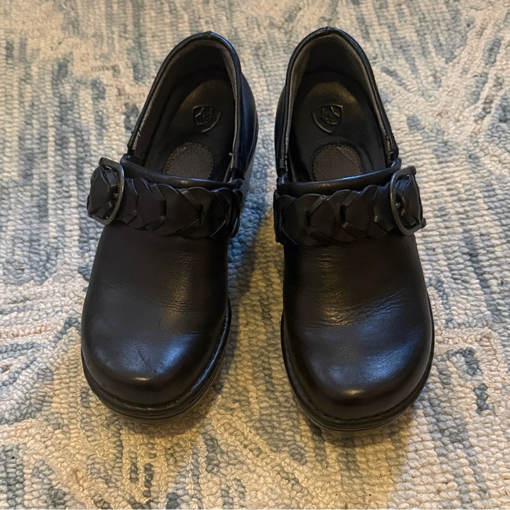 The Ariat Amy Black Women’s Braided Buckle Clogs Size 6.5